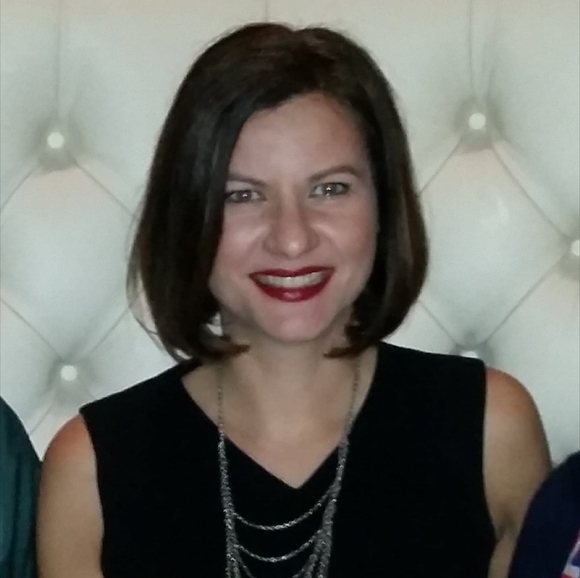 Meet your Posher, Aleisha - Picture 1 of 1